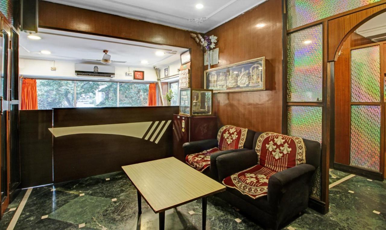 Treebo Mira Inn Колката Екстериор снимка